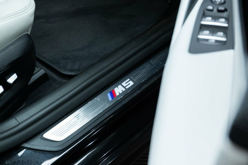 BMW M5 Saloon 4.4 Bmw M5 Competition Saloon - Full Merino Blue #60