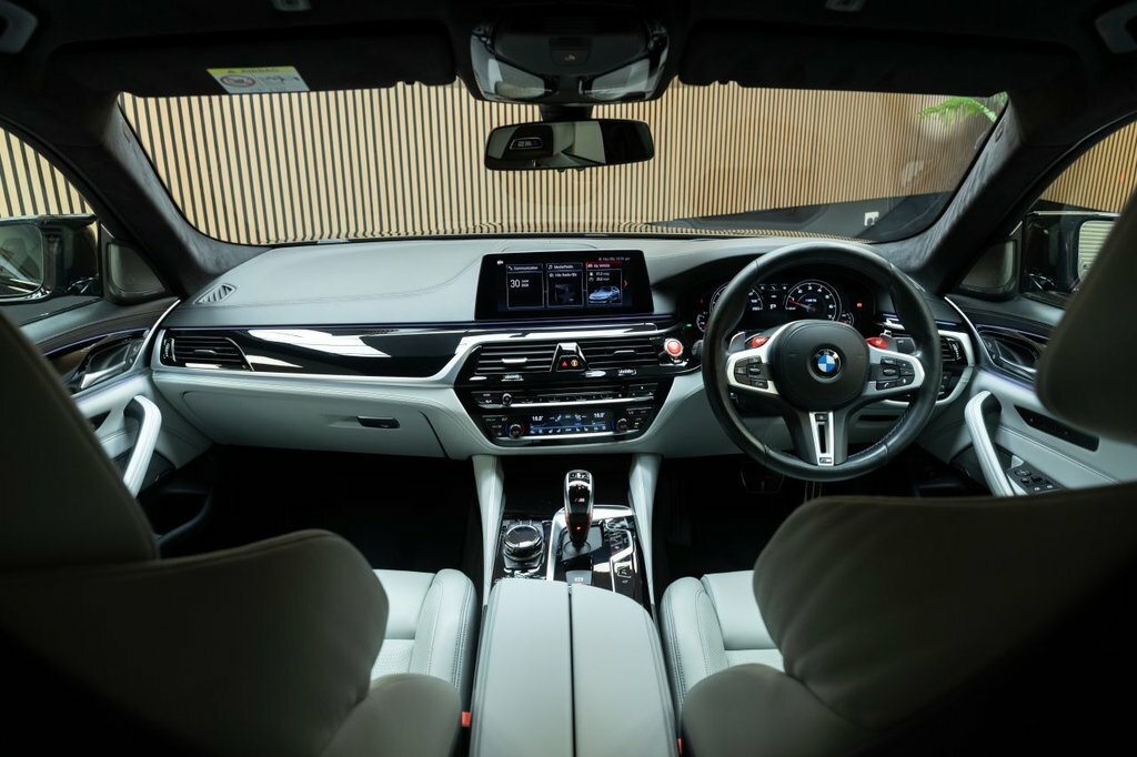 BMW M5 Saloon 4.4 Bmw M5 Competition Saloon - Full Merino Blue #18