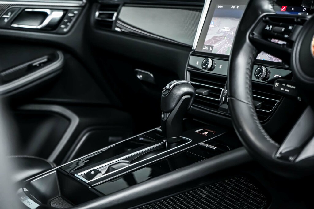 Porsche Macan 3.0T V6 Gts Suv Pdk 4Wd 360 Ps Grey #21