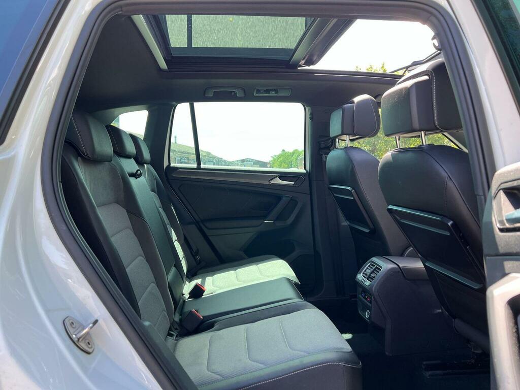 Volkswagen Tiguan R-line Grey #29