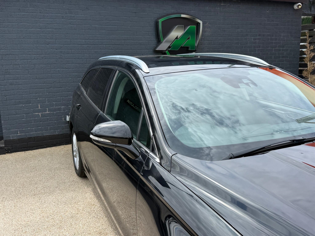 Ford Mondeo Ford 2.0 Tdci Econetic Zetec Hatchback Silver #48