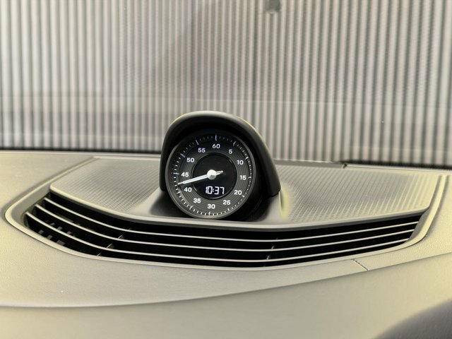 Porsche Taycan 420Kw 4S 93Kwh Grey #14