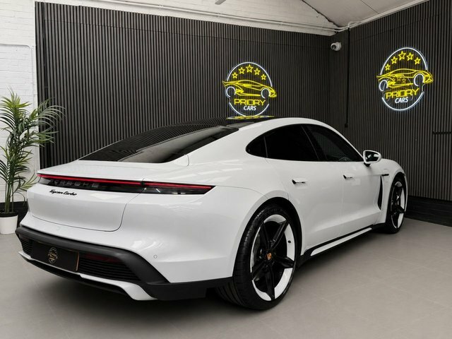 Porsche Taycan Performance Plus 93.4Kwh Turbo Saloon White #6