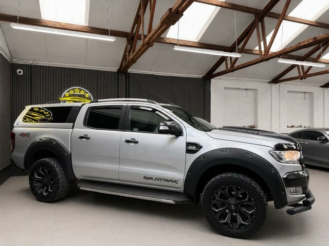 Ford Ranger 3.2 Tdci Wildtrak Pickup Double Cab Aut Silver #2