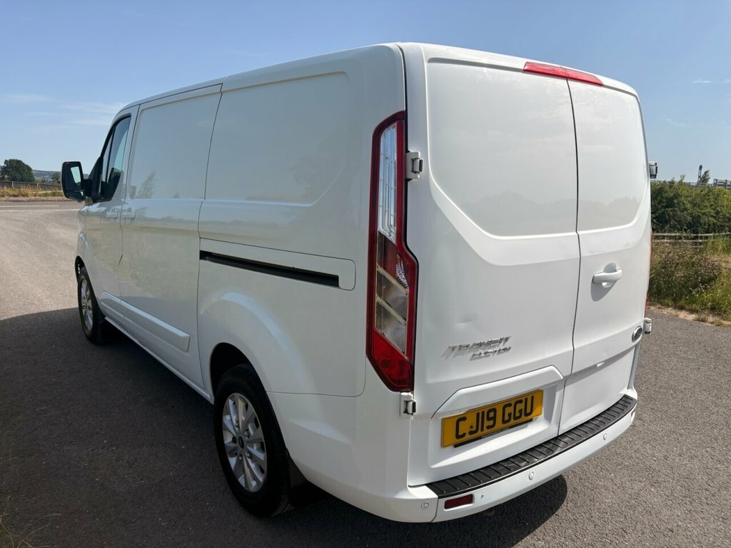Ford Transit Custom 2L Limited CJ19GGU White #5