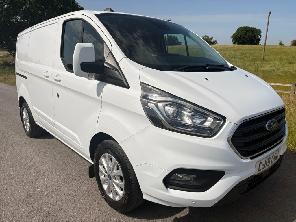 Ford Transit Custom 2L Limited CJ19GGU White #2