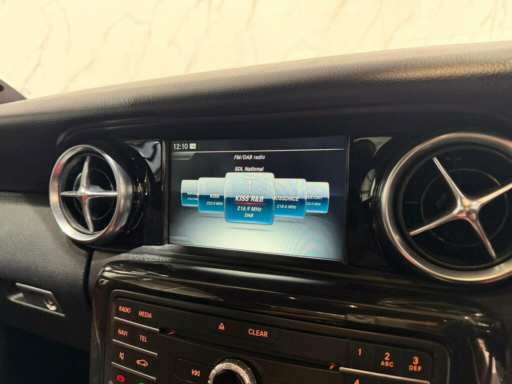Mercedes-Benz SLC 250D Amg Line  #18