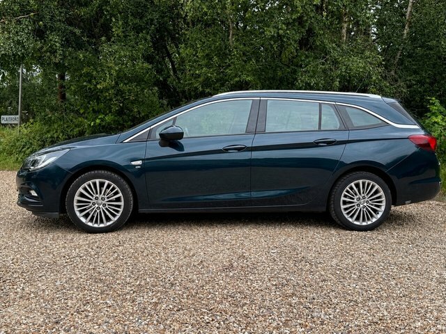 Vauxhall Astra Cdti Elite Sports Tourer Green #2