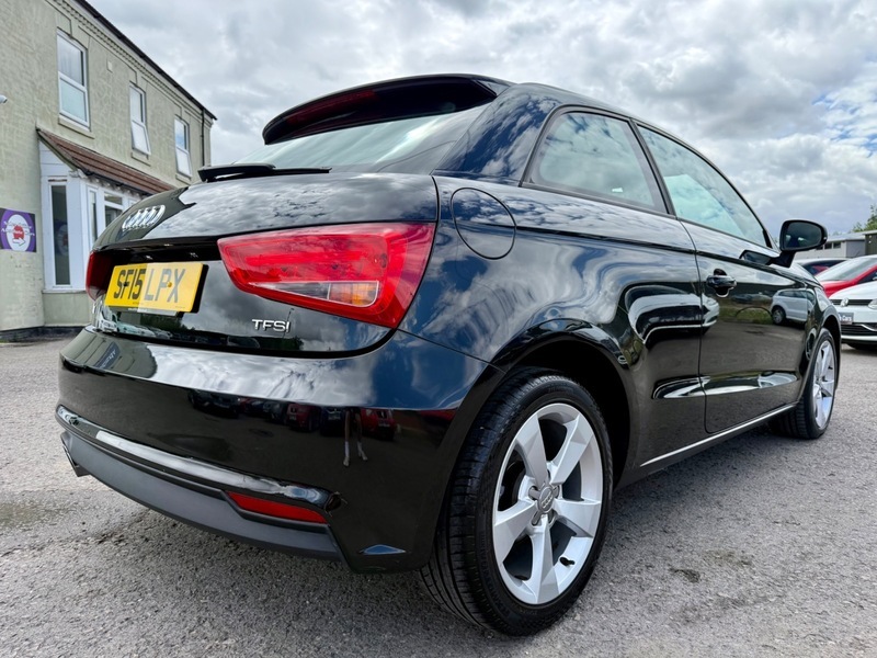 Audi A1 1.4 Tfsi S Line Sportback S Tronic Euro 6 Ss Silver #5