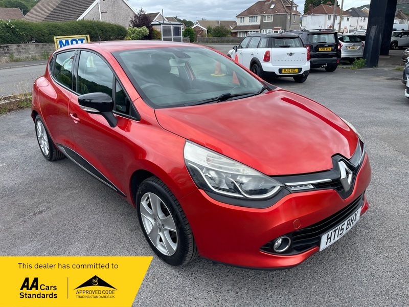 Renault Clio Dynamique Nav 16V Red