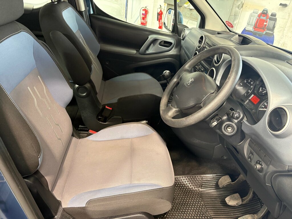 Peugeot Partner Tepee Tepee 1.6 Hdi 8V Tepee Outdoor Grey #13