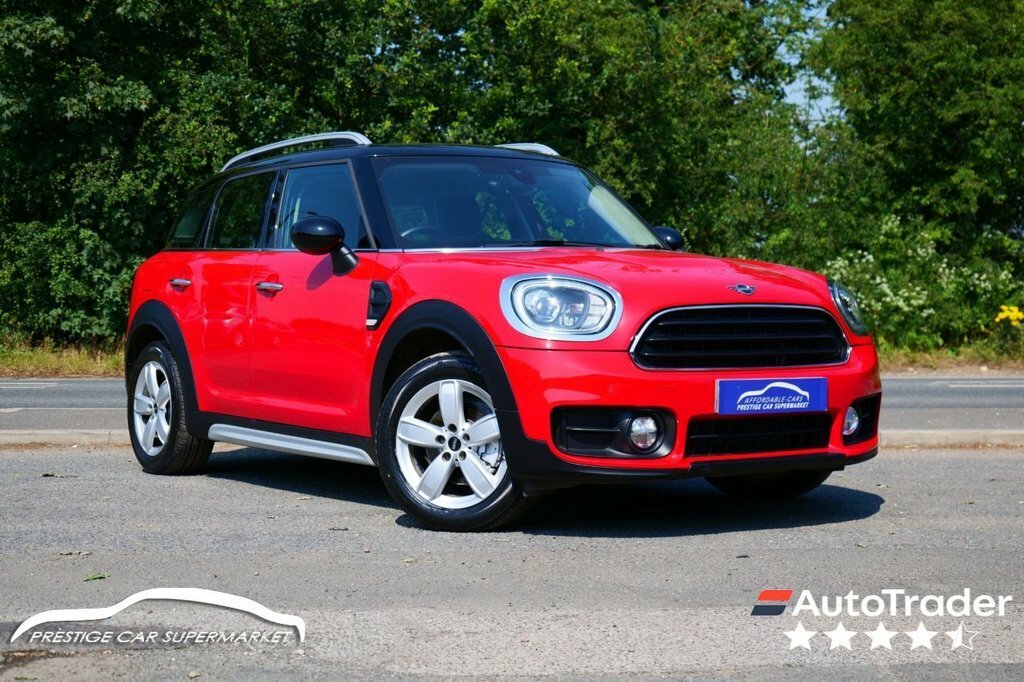 Mini Countryman 1.5L Cooper Red