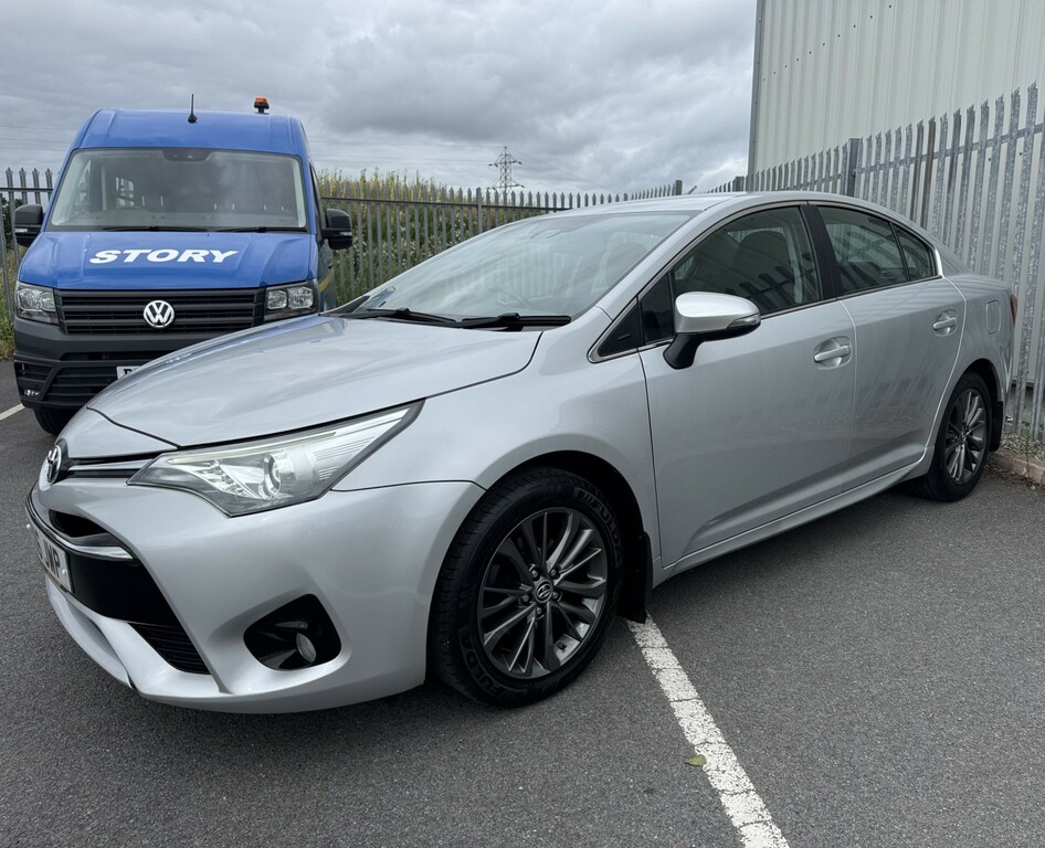 Toyota Avensis Business Edition 1.6 D-4d Silver #2
