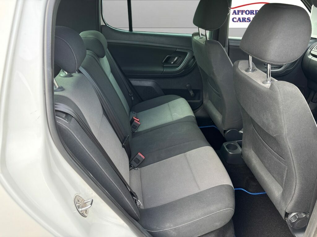 Skoda Fabia Tdi Se Hatchback Euro 5 105 Ps White #10