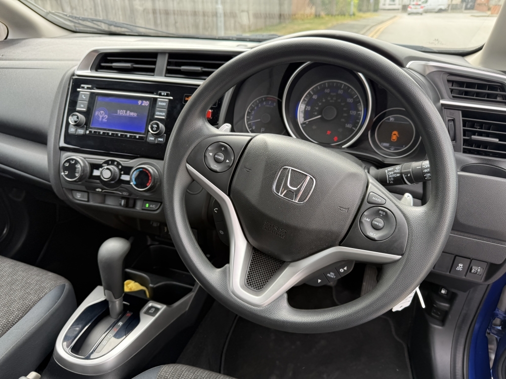 Honda Jazz 1.3 I-vtec Ex Cvt Euro 6 Ss Red #10