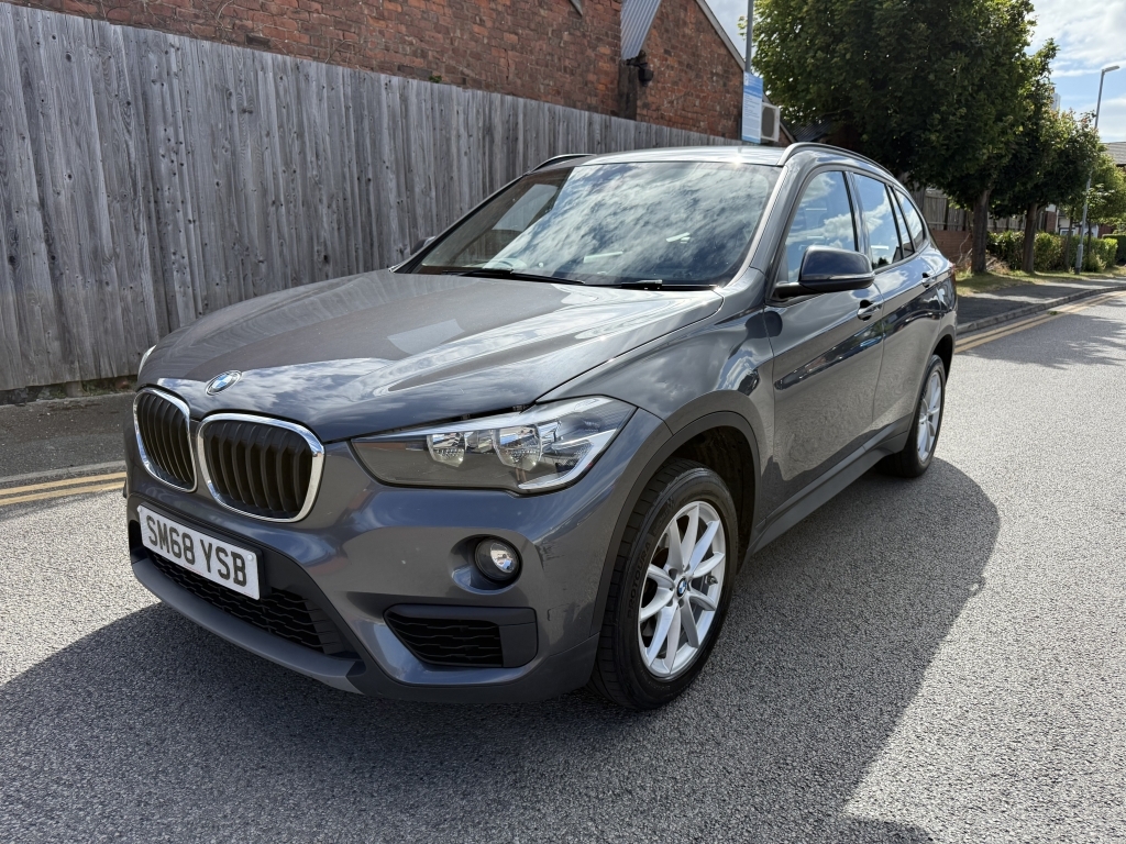 BMW X1 1.5 Sdrive18i Se Grey #4