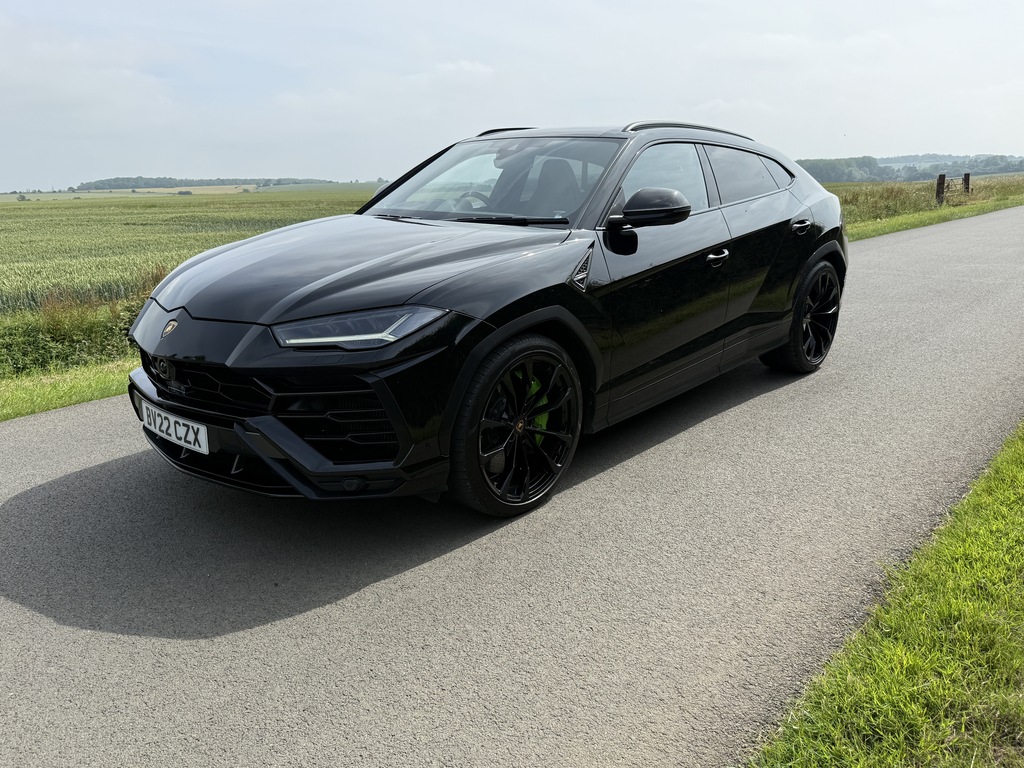 Lamborghini Urus Suv BV22CZX Black #5