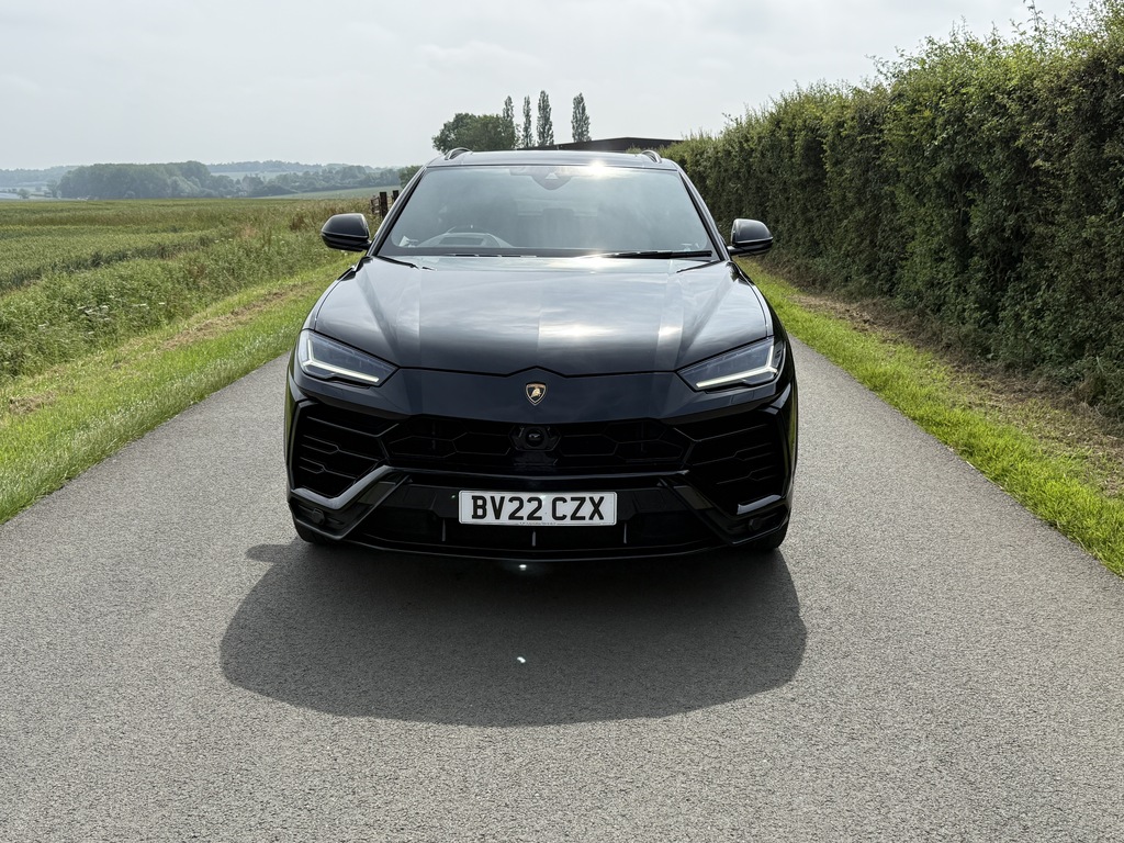 Lamborghini Urus Suv BV22CZX Black #3