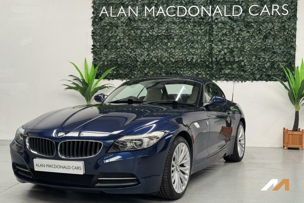 BMW Z4 Convertible 2009 - 2014 Blue