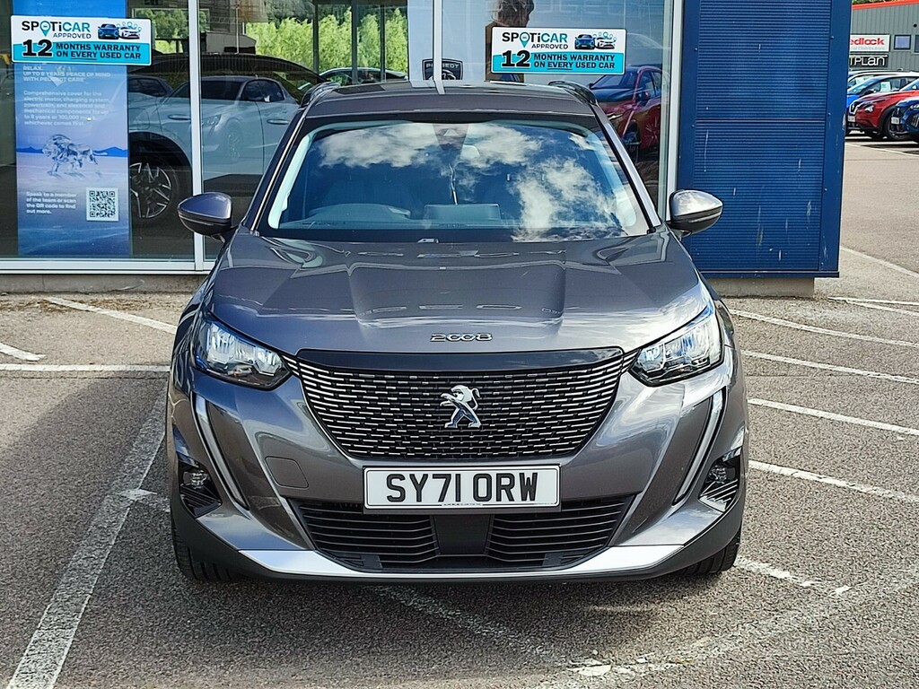 Peugeot 2008 1.2 Puretech 130 Allure Premium Grey #2