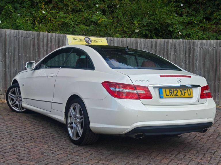Mercedes-Benz E Class 3.5 E350 V6 Blueefficiency Sport Edition 125 G-tro White #2