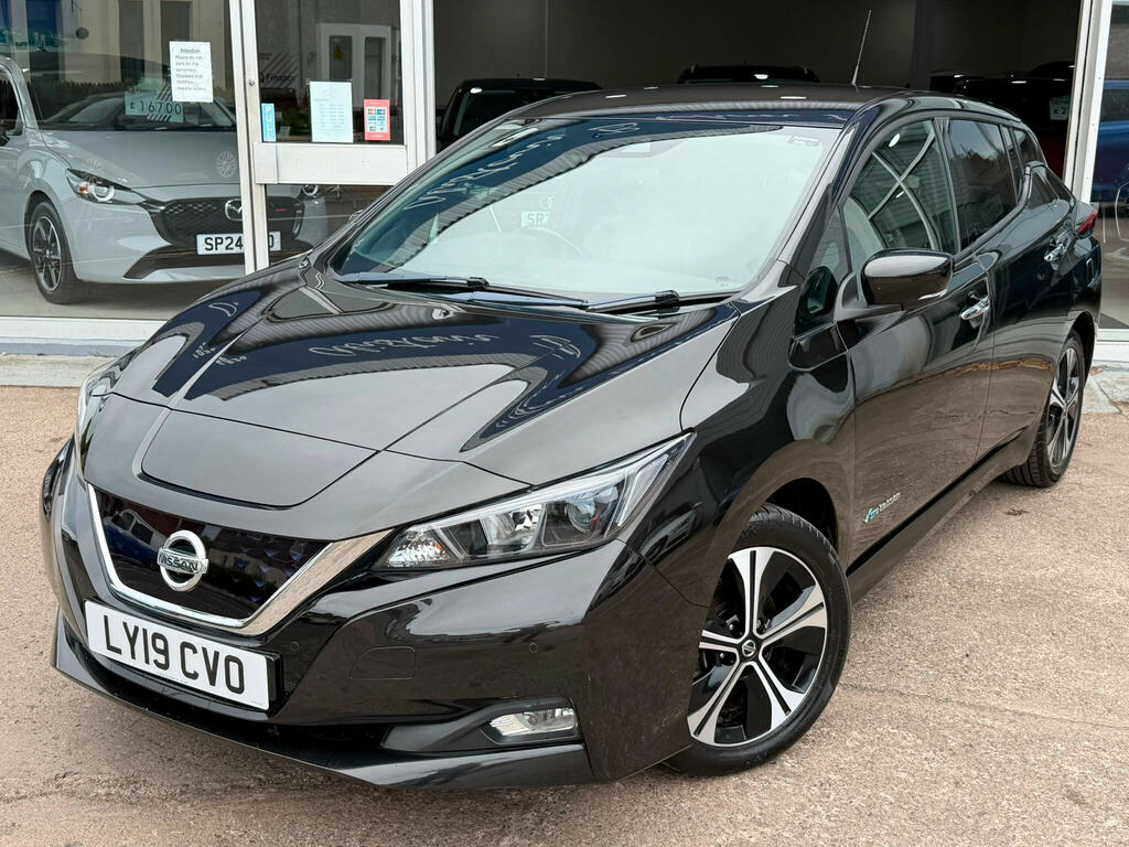 Nissan Leaf 40Kwh N-connecta Black #5