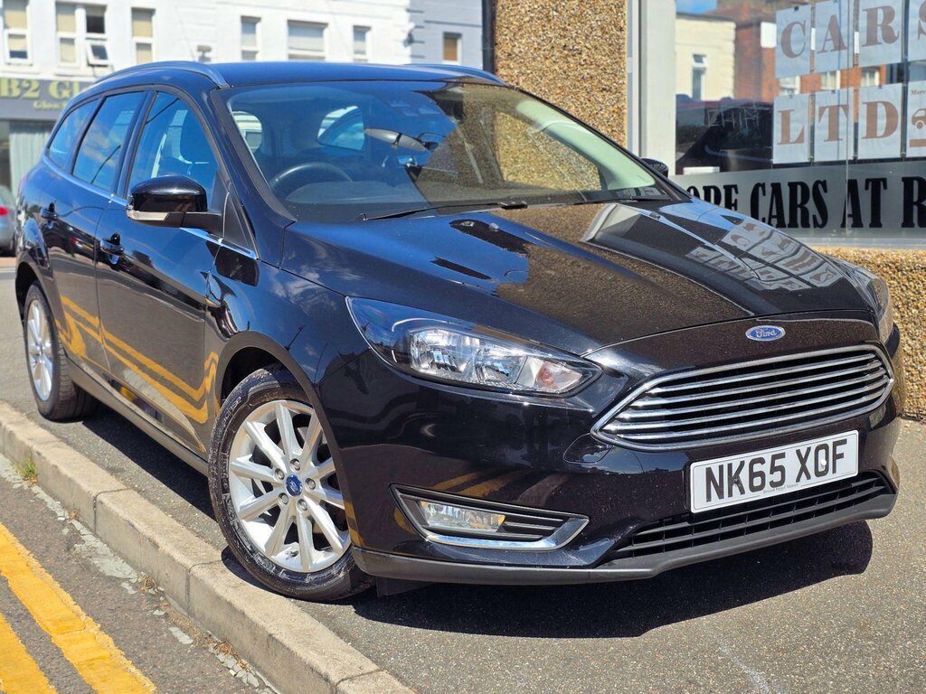 Ford Focus 1.6 Titanium Powershift Euro 6 Black