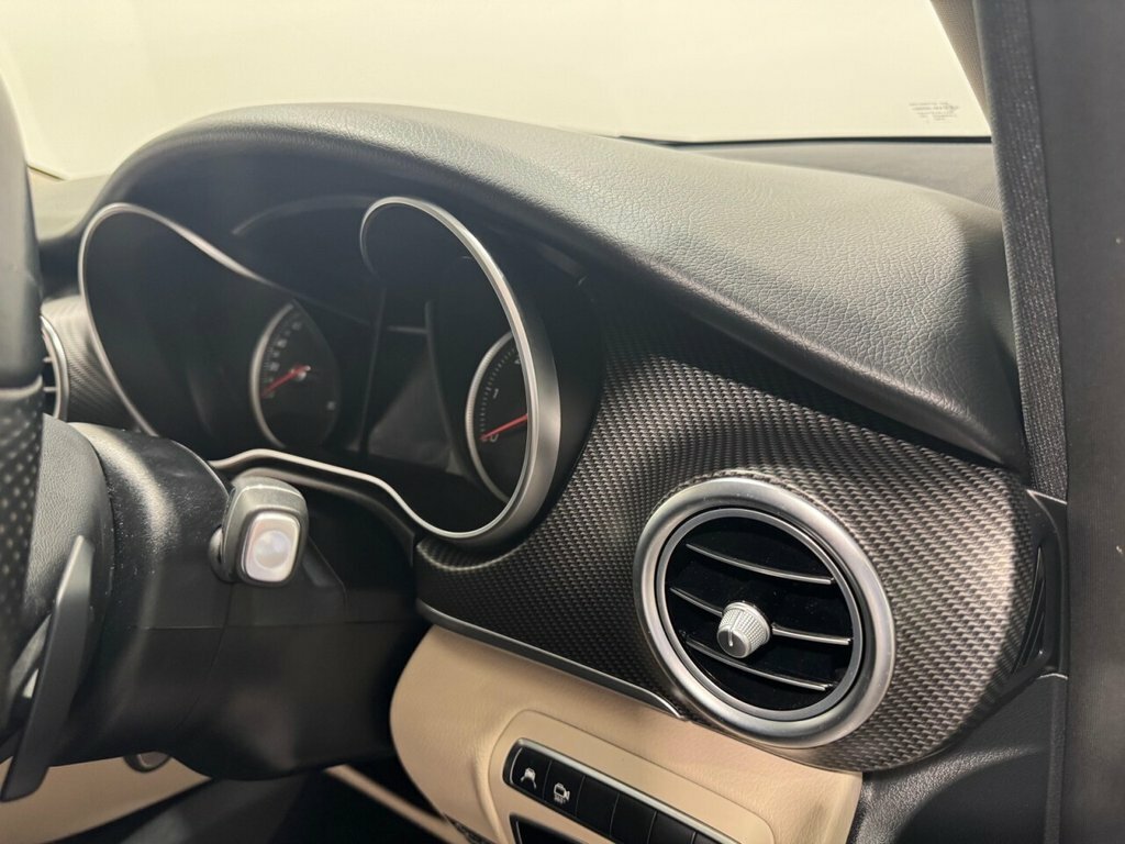 Mercedes-Benz V Class 2.1 V 250 D Amg Line XL 188 Bhp Silver #51