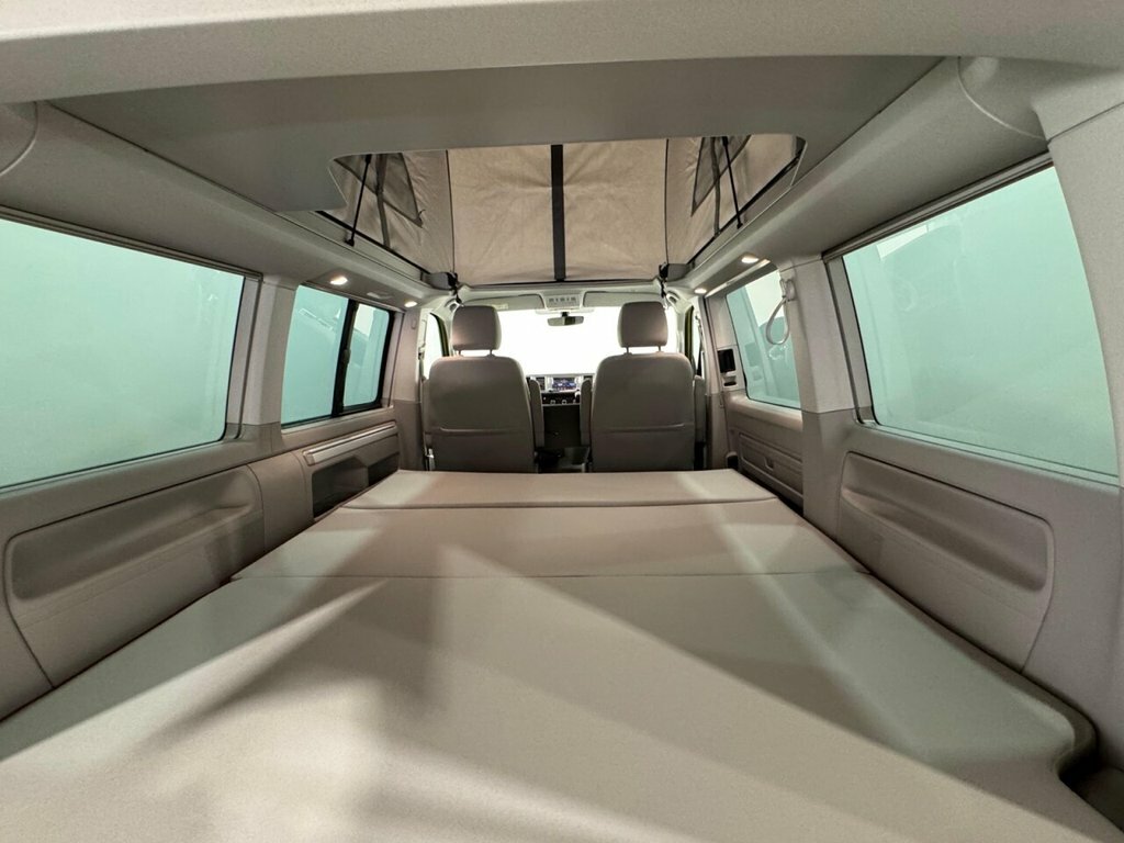 Volkswagen California Beach Edition White #27