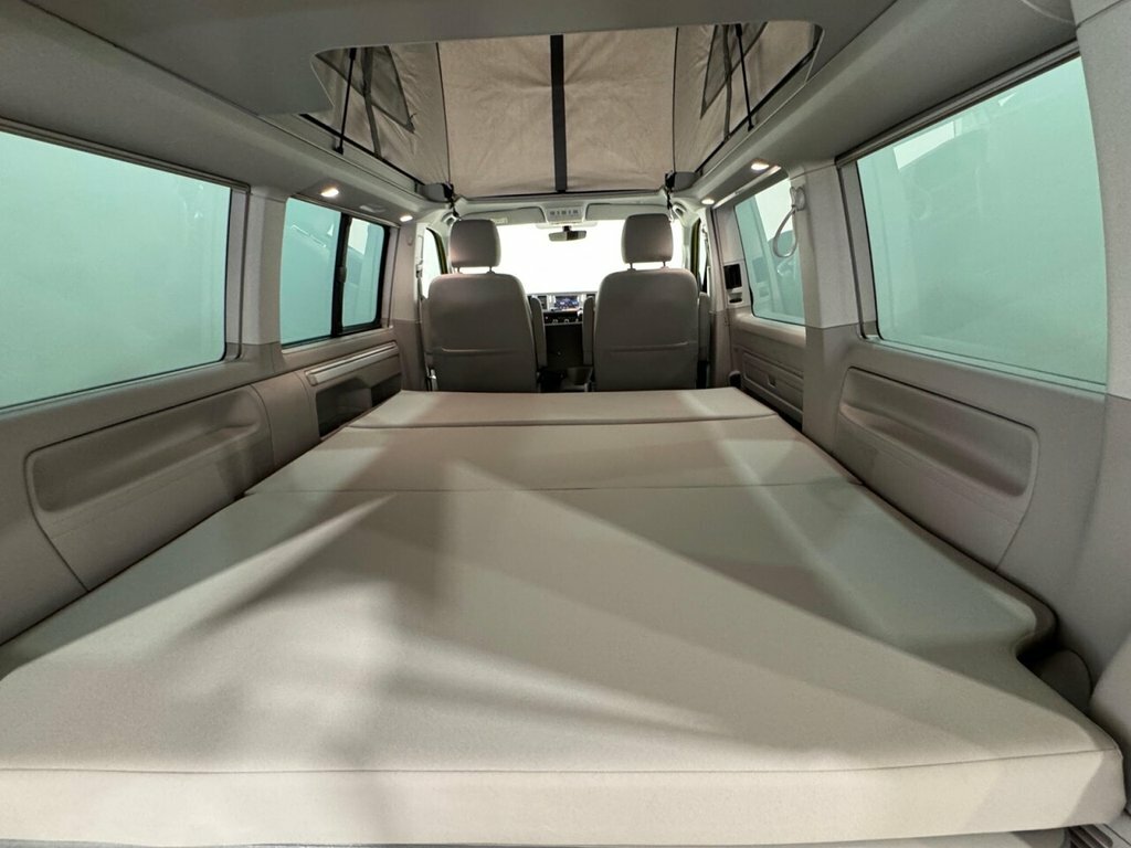 Volkswagen California Beach Edition White #37