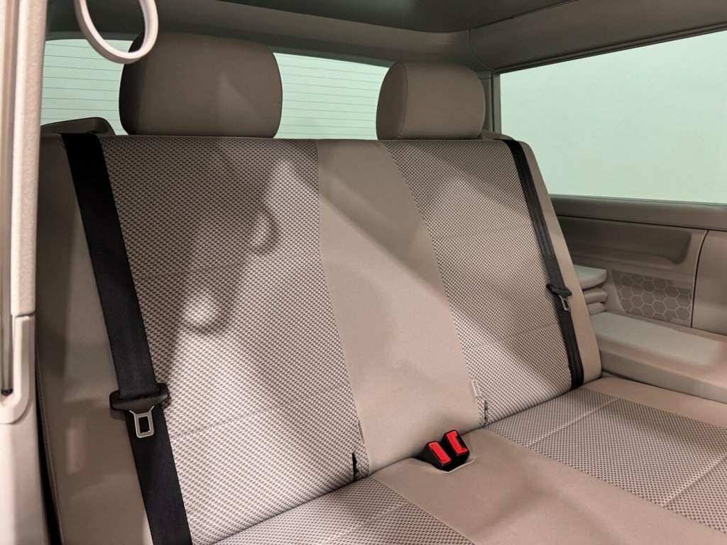 Volkswagen California Beach Edition White #39