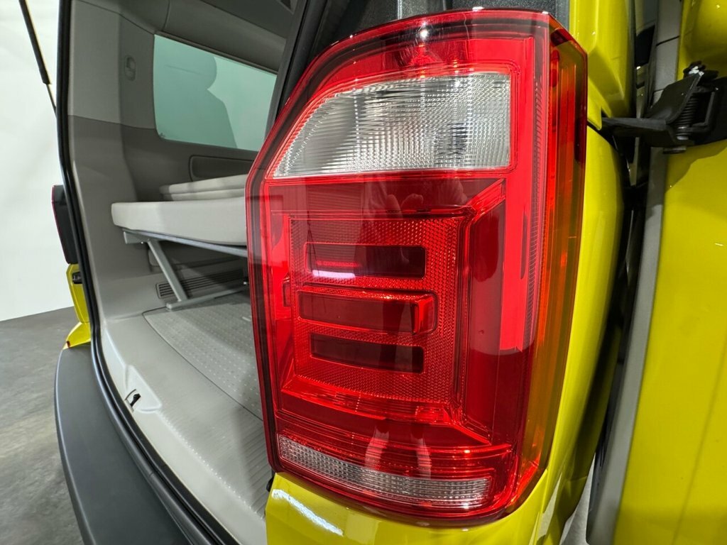 Volkswagen California Beach Edition White #80