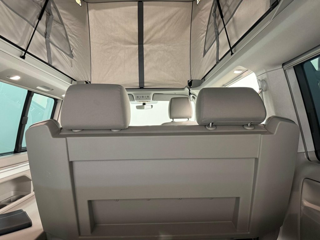 Volkswagen California Beach Edition White #43