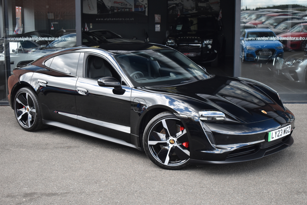 Porsche Taycan Performance Plus 93.4Kwh 4S Saloon Au 