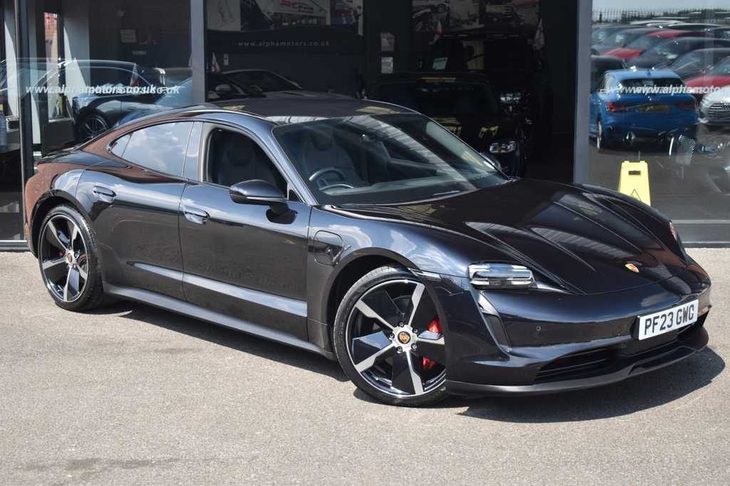 Porsche Taycan Performance Plus 93.4Kwh 4S Saloon Au 