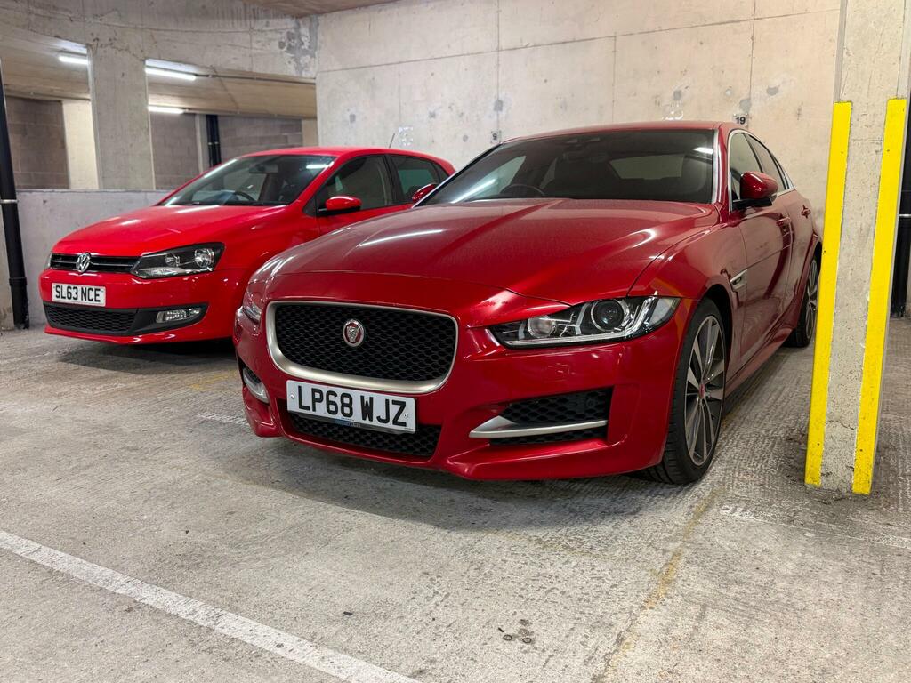 Jaguar XE 2.0D R-sport Euro 6 Ss LP68WJZ Red