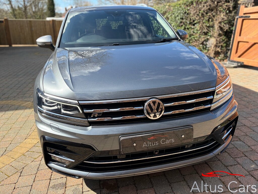 Volkswagen Tiguan 1.5 Tsi Evo R-line Suv Dsg Euro 6 Ss Grey #2