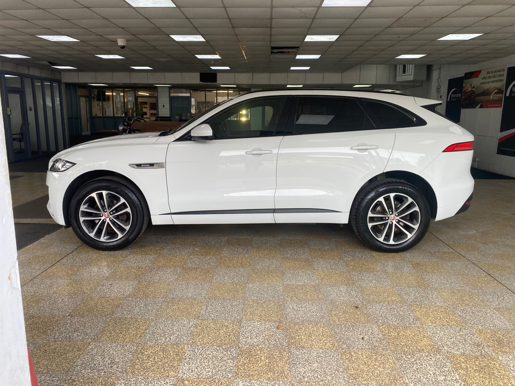 Jaguar F-Pace 2.0 D180 R-sport Awd Euro 6 Ss White #4