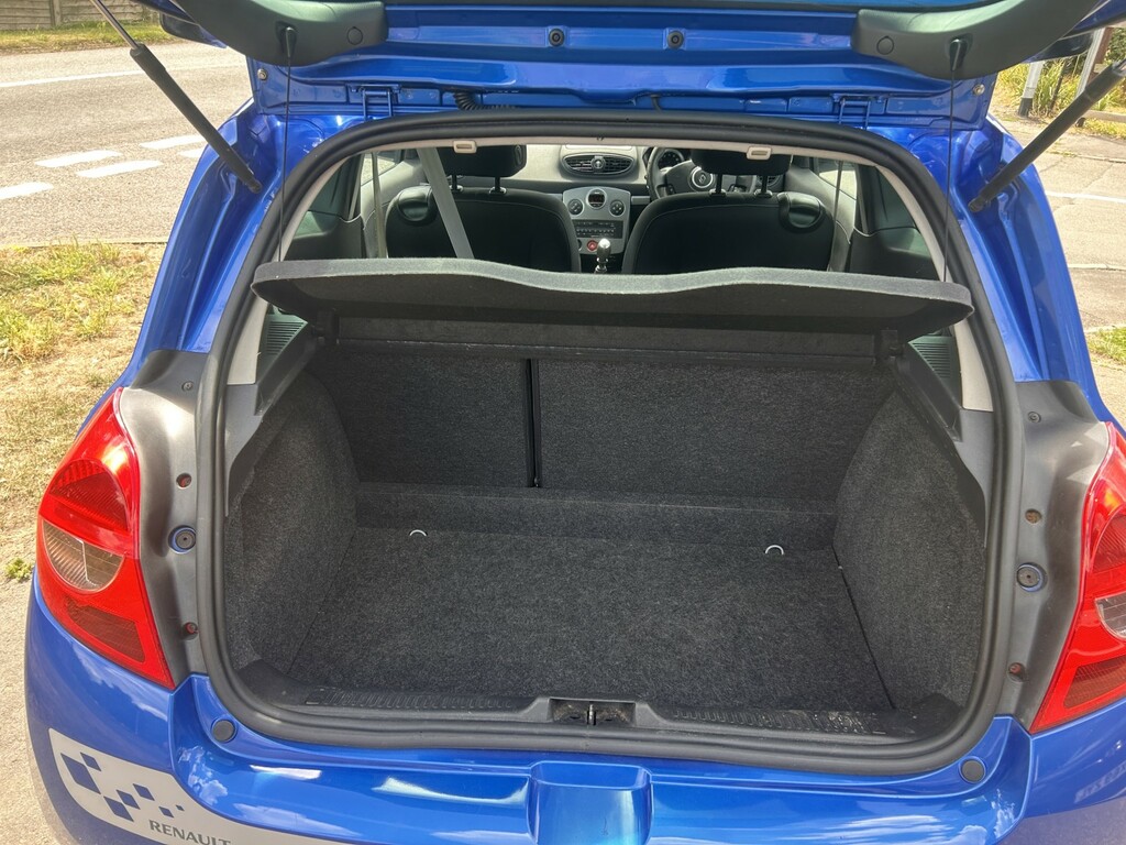 Renault Clio Renault Clio Extreme 1.2 Hatch. Met Blue #19
