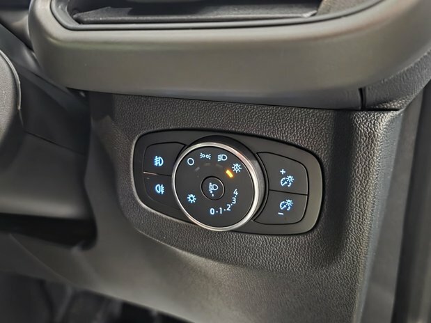 Ford Transit Courier Mpv Green #50