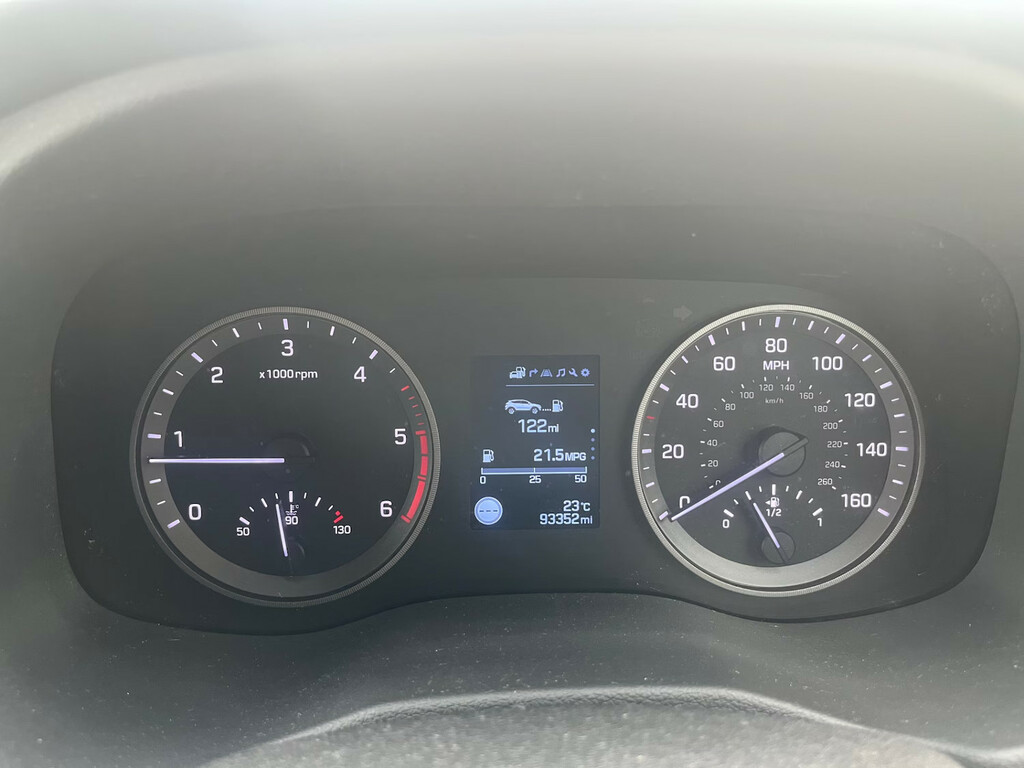 Hyundai Tucson 1.7 Crdi Blue Drive Se Nav 2Wd White #21