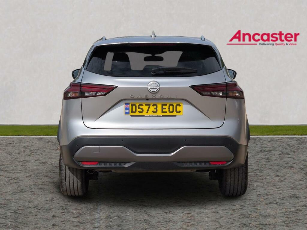 Nissan Qashqai 1.3 Dig-t Mh 158 N-connecta Glass Rf Xtronic DS73EOC Silver #4