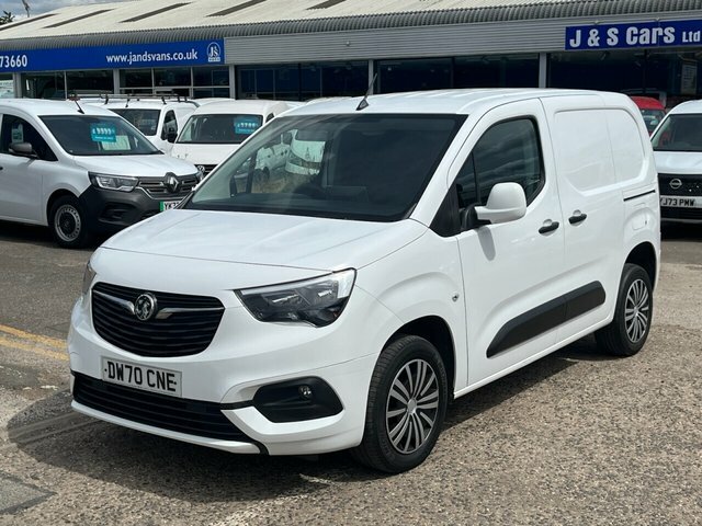 Vauxhall Combo Turbo D 2300 Sportive DW70CNE White #3