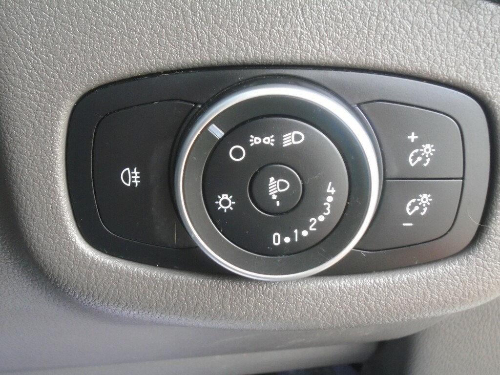 Ford Transit Connect 120Ps 240 Limited L2 Euro 6 No Vat With Air Con, 1 Silver #25