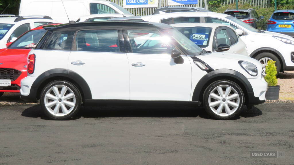 Mini Countryman 2.0 Cooper S D White #6