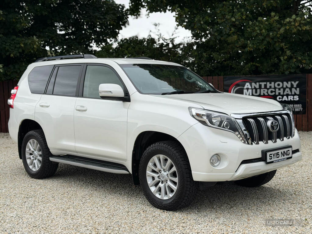 Toyota Land Cruiser 3.0 D-4d Icon 7 Seats White