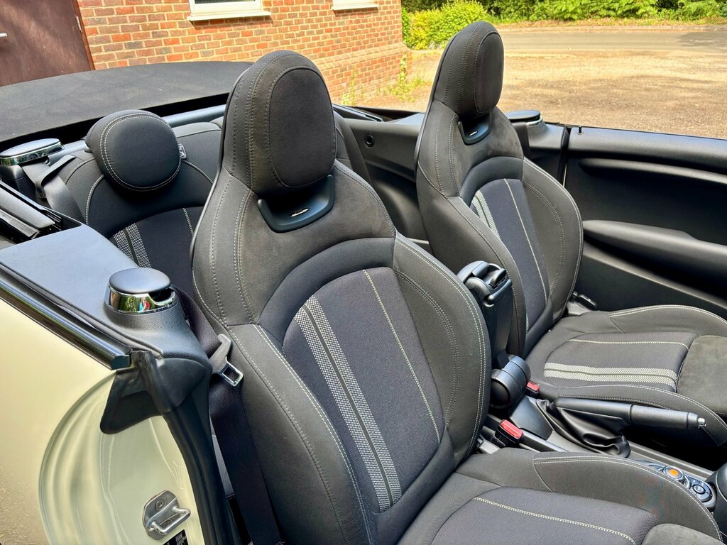 Mini Convertible 1.5 Cooper Sport Convertible Eur White #5