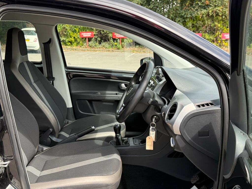 Volkswagen Up Low Miles Ulez Free 1.0 Red #15