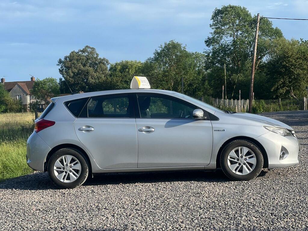 Toyota Auris Hatchback 1.8 Vvt-h Icon Cvt Euro 5 Ss 201 AO14HBE Silver #3