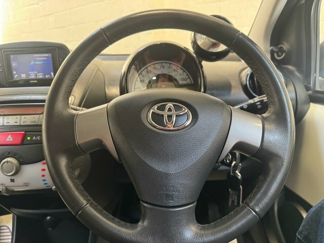 Toyota Aygo Vvt-i Move  #18